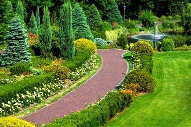 Sumner hardscape design services in WA near 98352